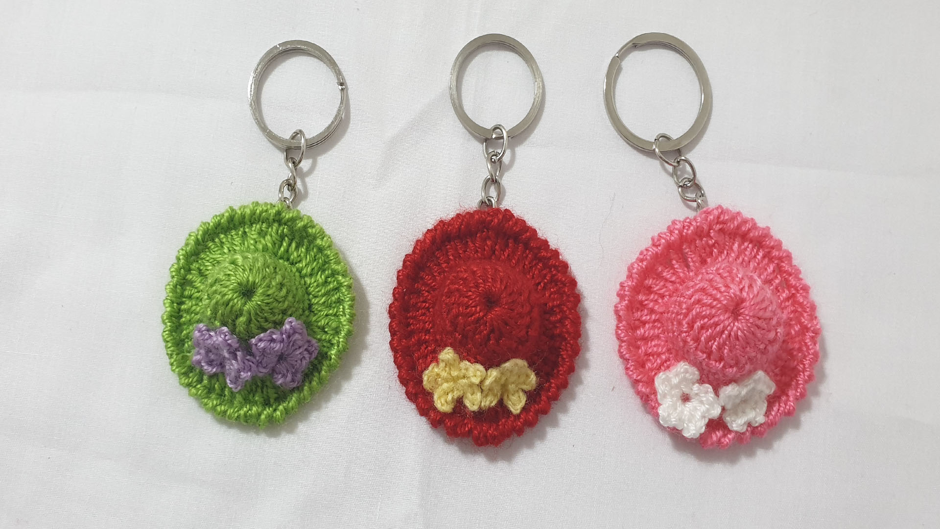 How to crochet hat key-chain