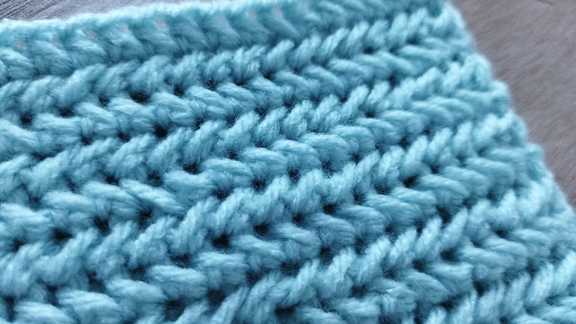 Herringbone single crochet stitch