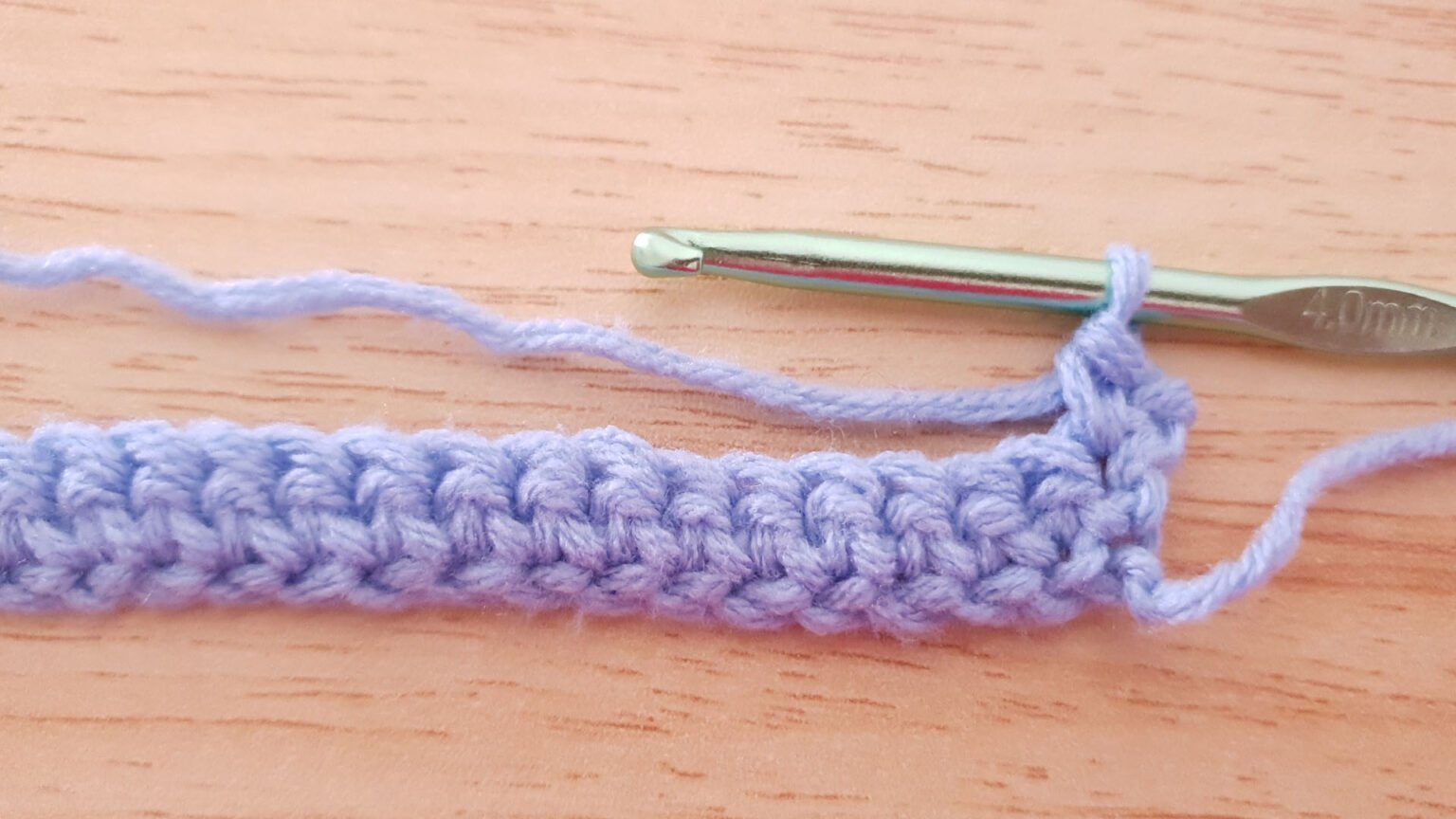 How to crochet the sieve stitch - Hand Crafts Ideas