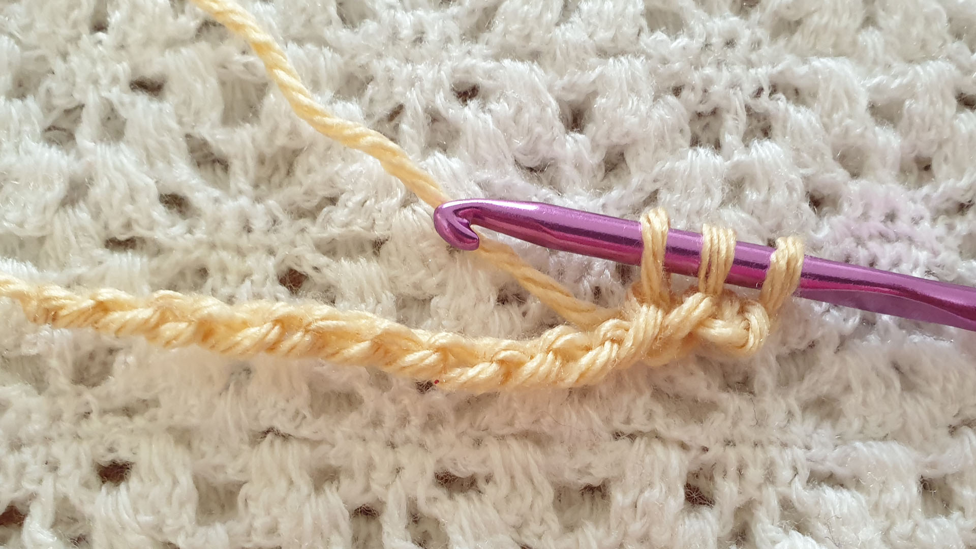 Herringbone single crochet stitch Hand Crafts Ideas