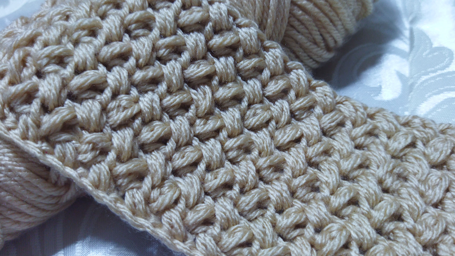 Mini Bean Stitch ONE ROW REPEAT Crochet Stitch TUTORIAL